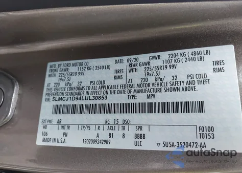 2020 Lincoln Corsair Standard z USA, uszkodzony, nr VIN 5LMCJ1D94LUL30853